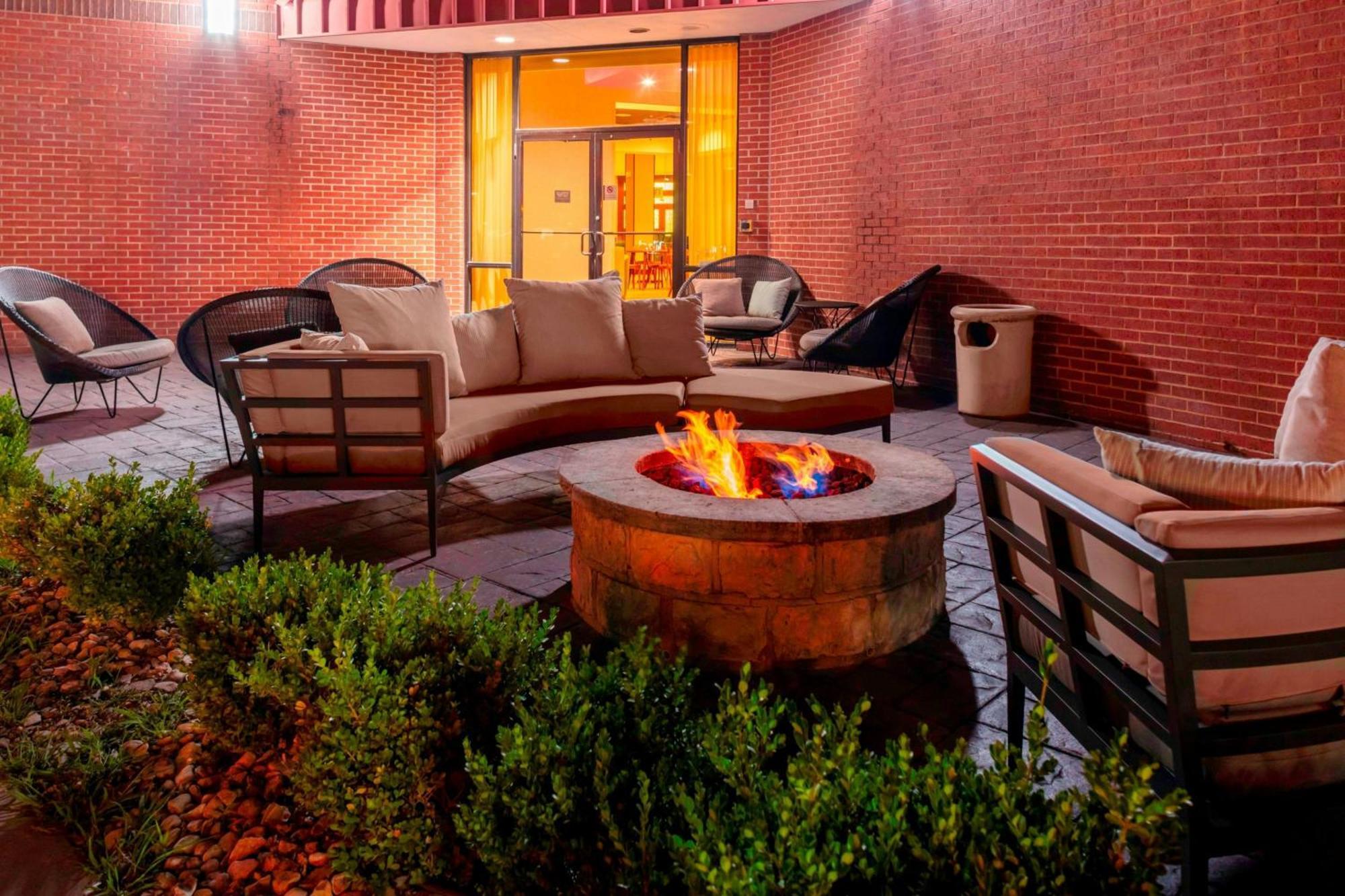 Courtyard By Marriott Killeen Exterior photo